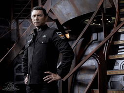 星際之門(mén) 宇宙角色海報(bào)，探索未知的星際之旅